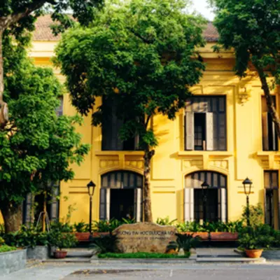 SỰ THĂNG HOA CẢM XÚC VÀ NHỮNG CÂU CHUYỆN ĐẶC BIỆT TRONG CUỘC THI VIẾT 